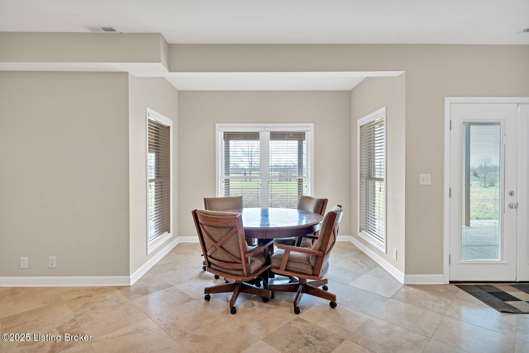 2504 Garrett Point Rd, La Grange, Kentucky image 43