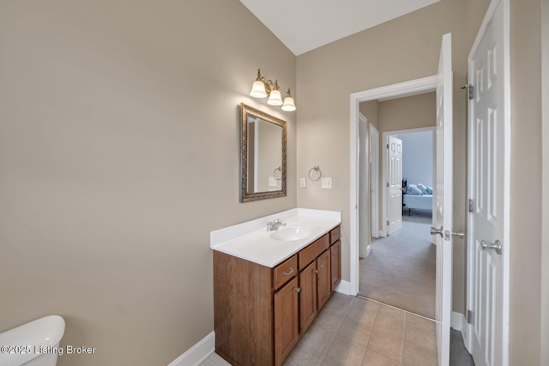2504 Garrett Point Rd, La Grange, Kentucky image 32