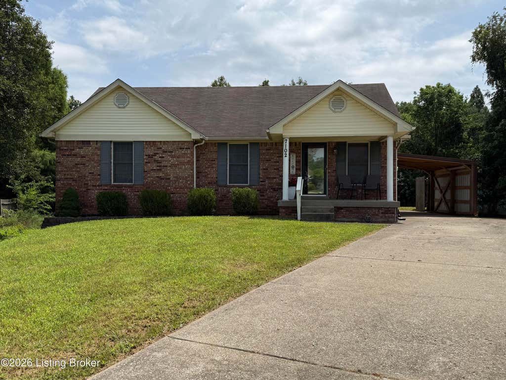 Photo of 7102 Brook Garden Pl, Louisville, KY 40258 (MLS # 1724071)
