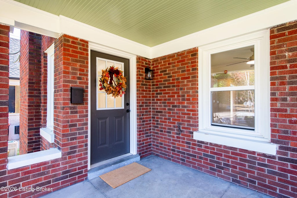 Photo of 222 McCready Ave, Louisville, KY 40206 (MLS # 1732541)