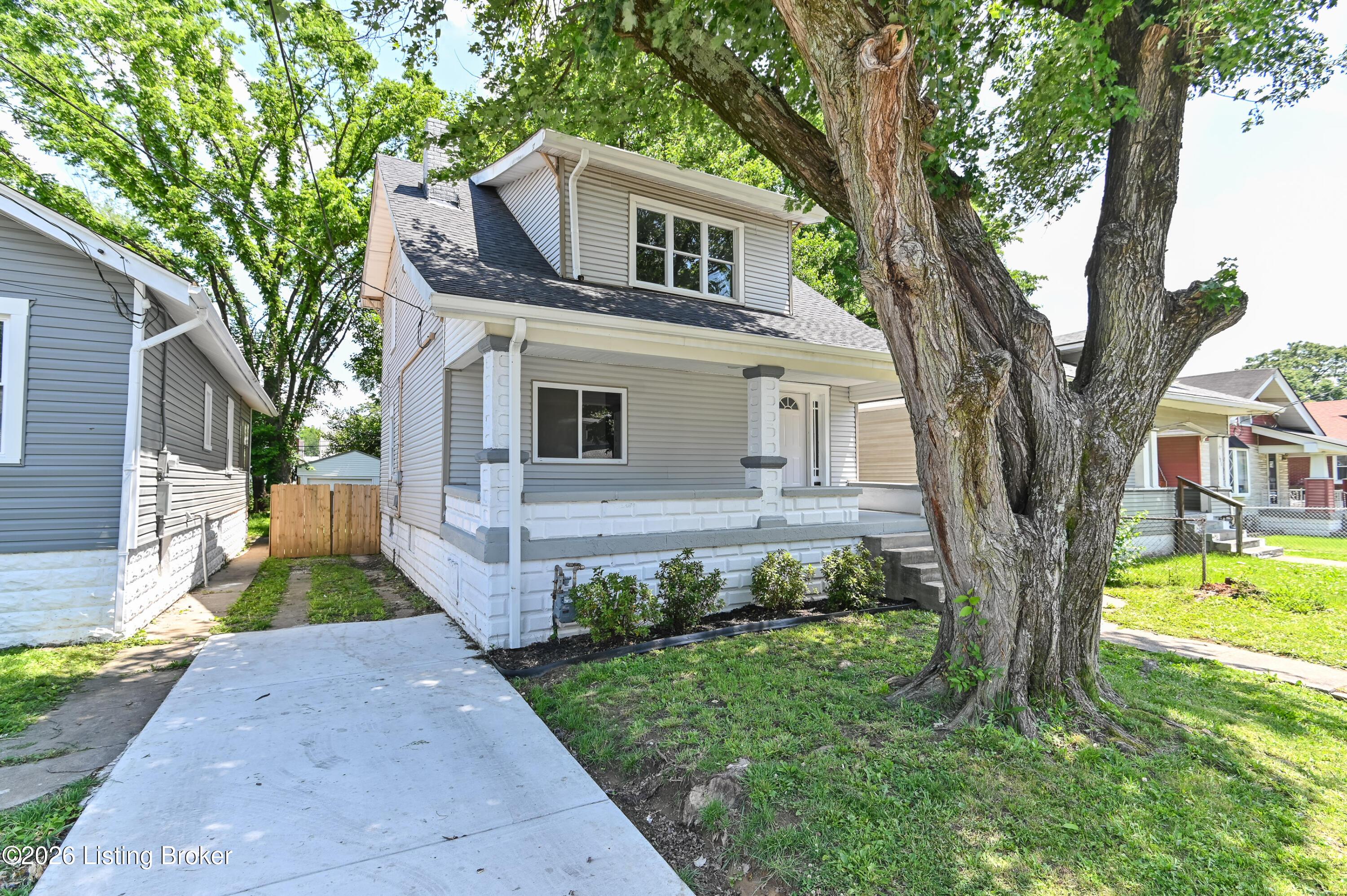 129 S 44th St
