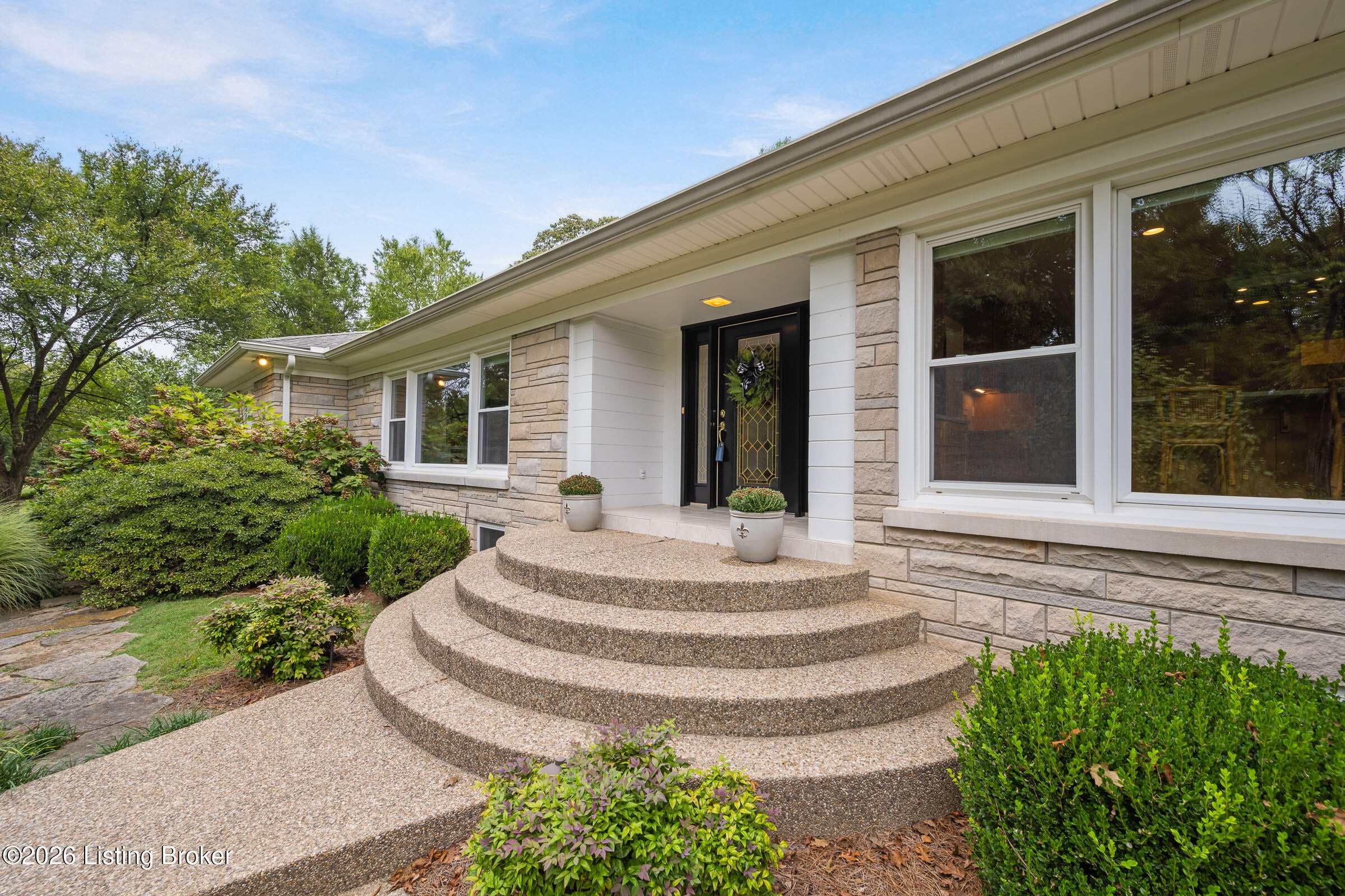 162 Arrowhead Rd