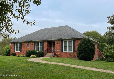 Homes For Sale - 1695 Burks Branch Rd<br/> Shelbyville, KY 40065