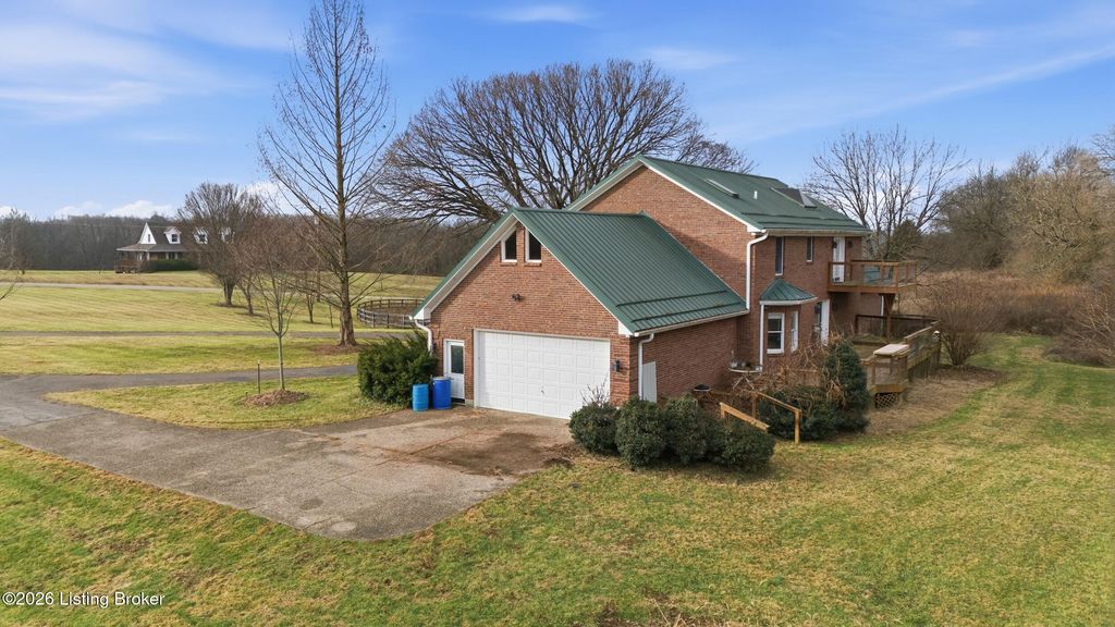 Photo of 4501 Brittany Ln, Crestwood, KY 40014 (MLS # 1706543)