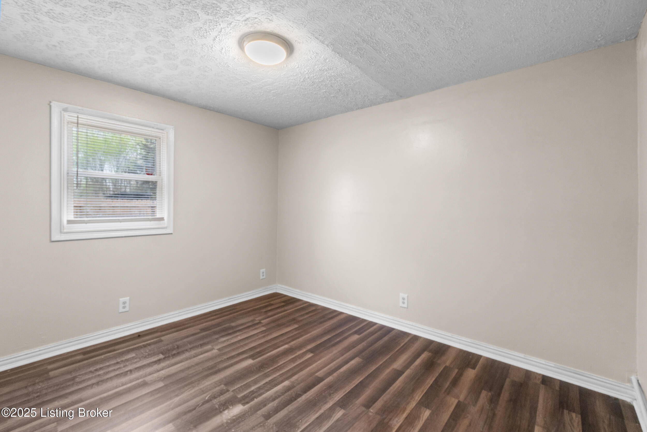 6219 Eureka Ave, Louisville, Pennsylvania image 24