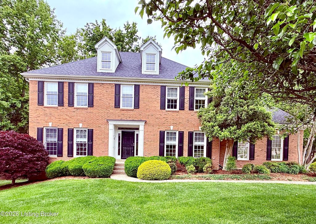 Photo of 14802 Woodmont Park Pl, Louisville, KY 40245 (MLS # 1716508)