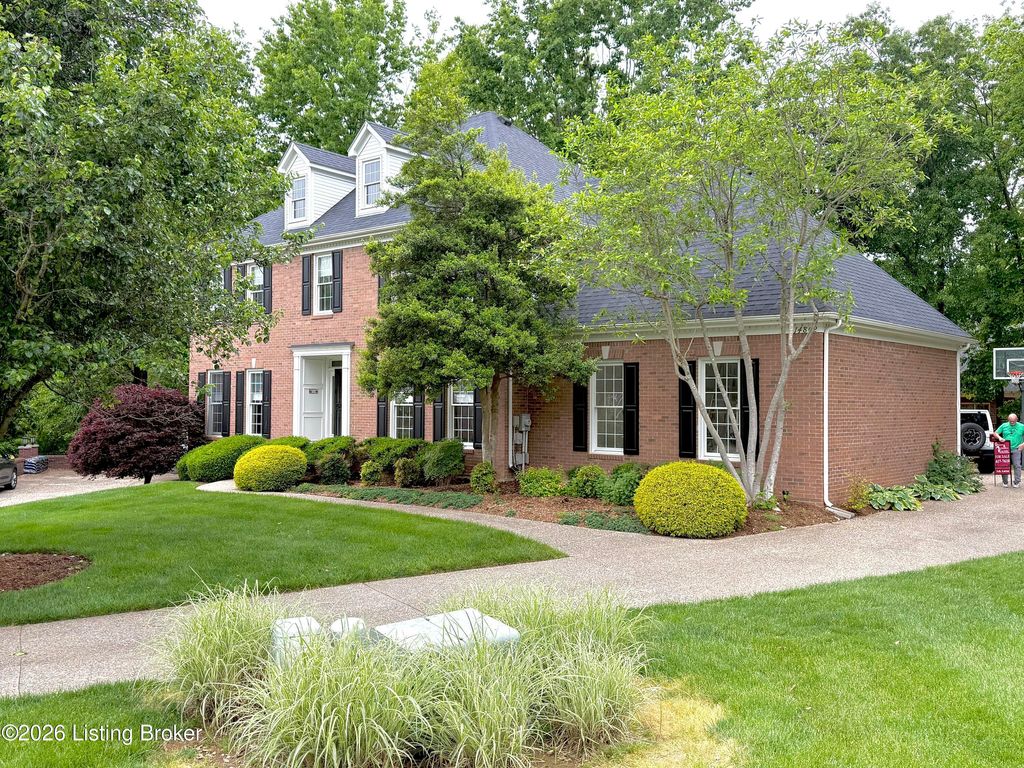 Photo of 14802 Woodmont Park Pl, Louisville, KY 40245 (MLS # 1716508)