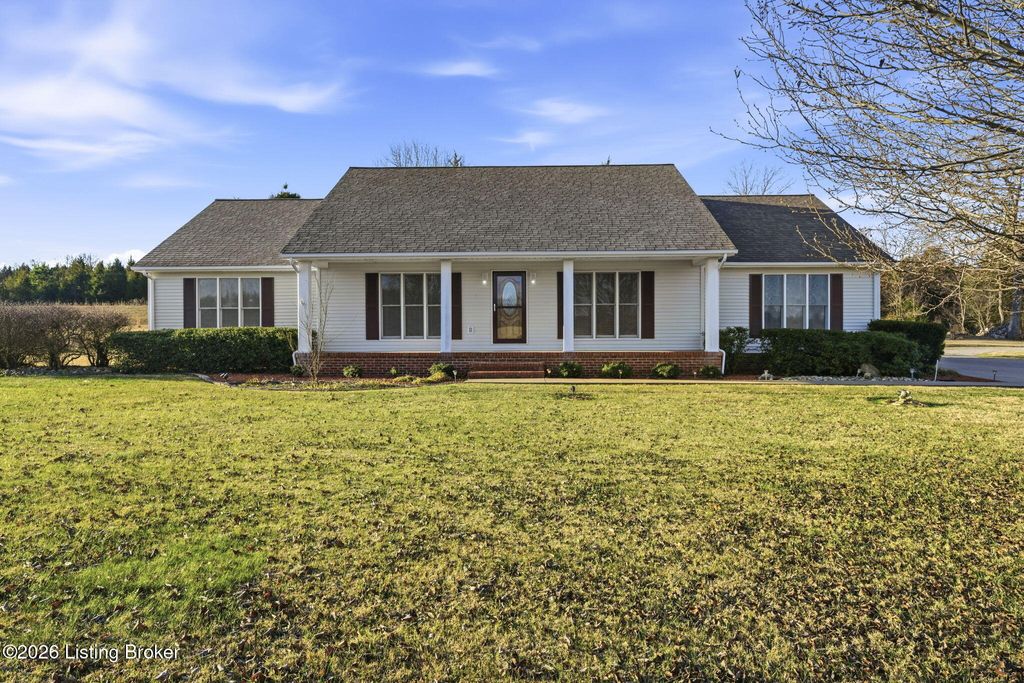 Photo of 533 Hanging Rock Rd, Leitchfield, KY 42754 (MLS # 1707883)