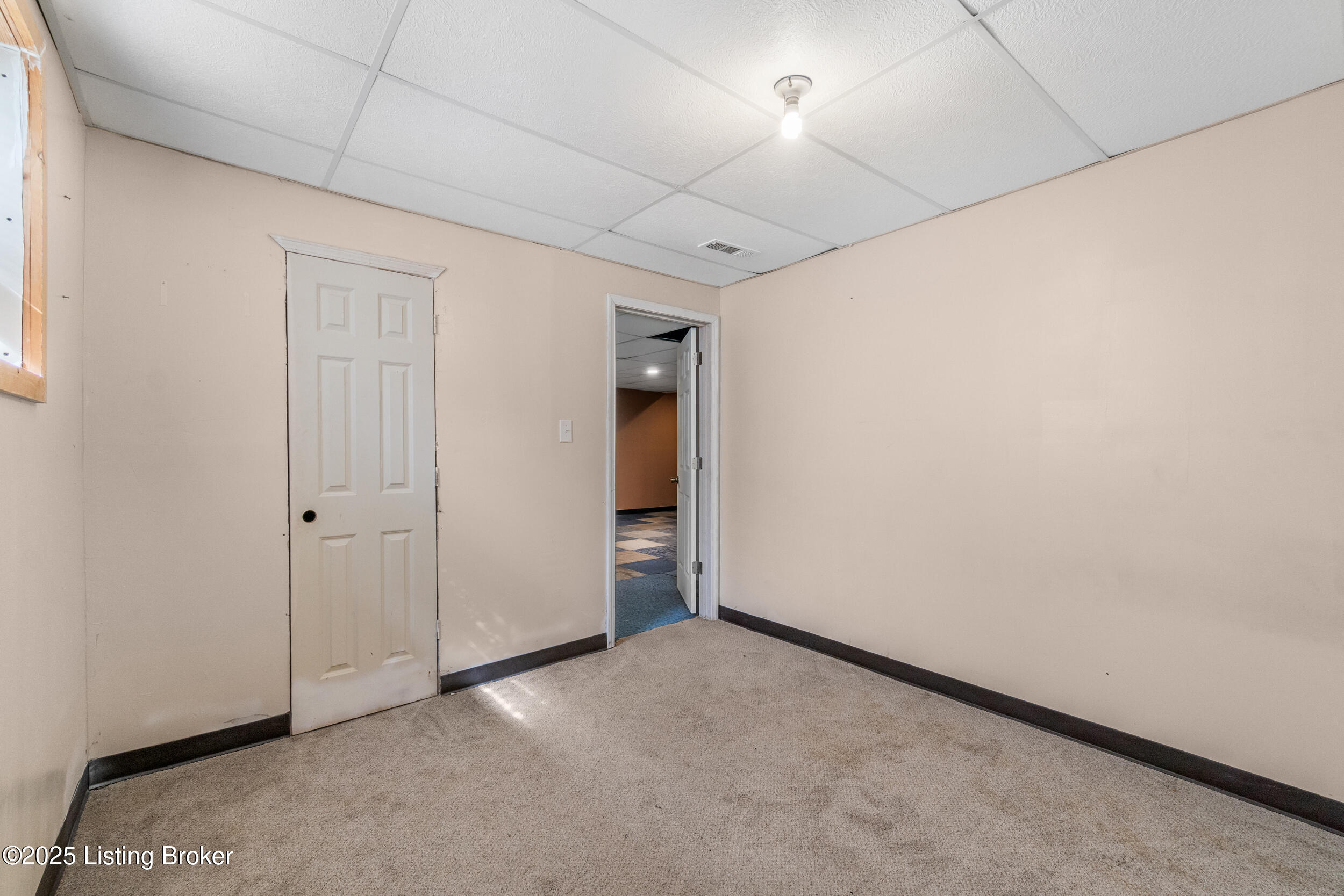 304 Doe Run, Sellersburg, Pennsylvania image 32