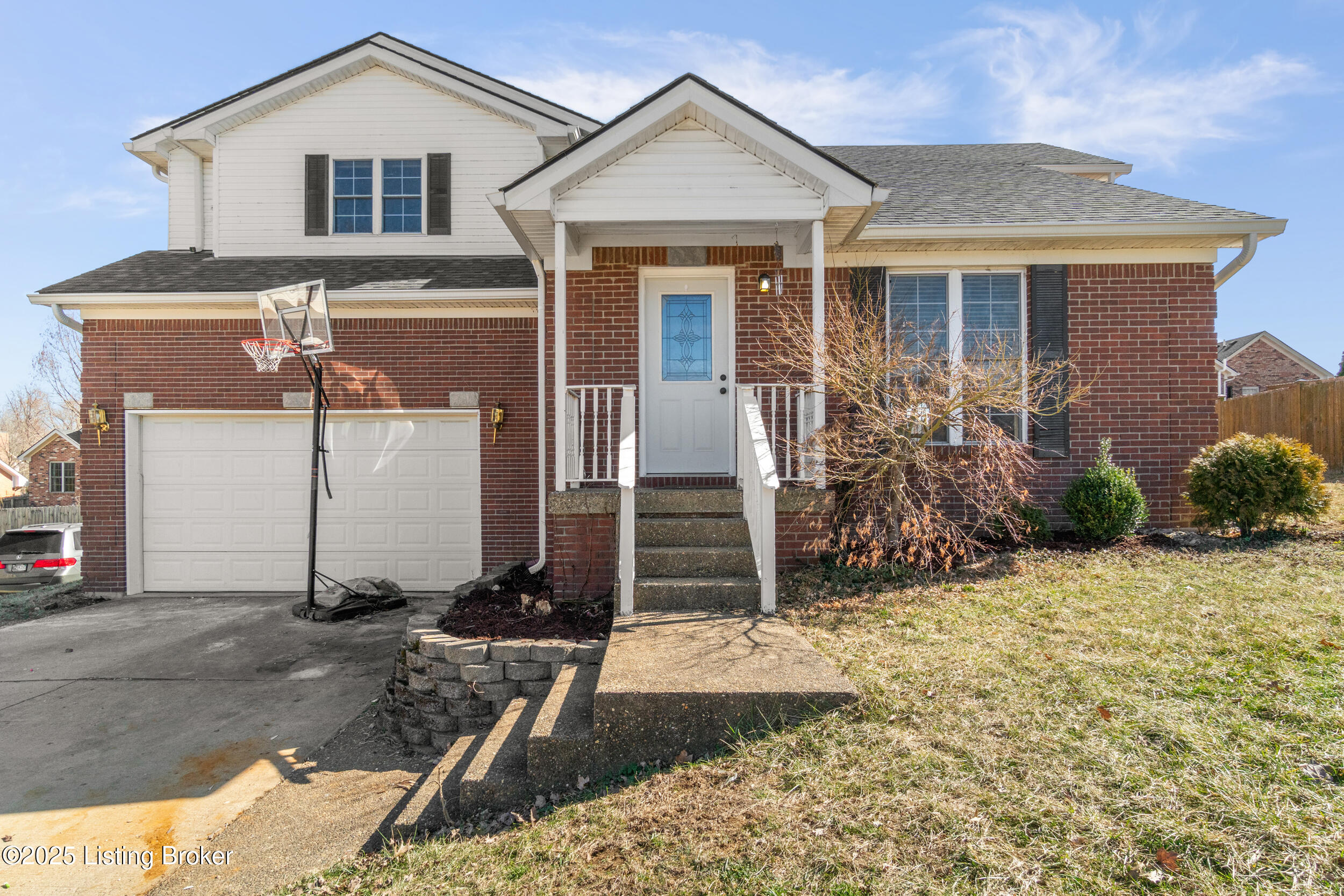 304 Doe Run, Sellersburg, Pennsylvania image 1