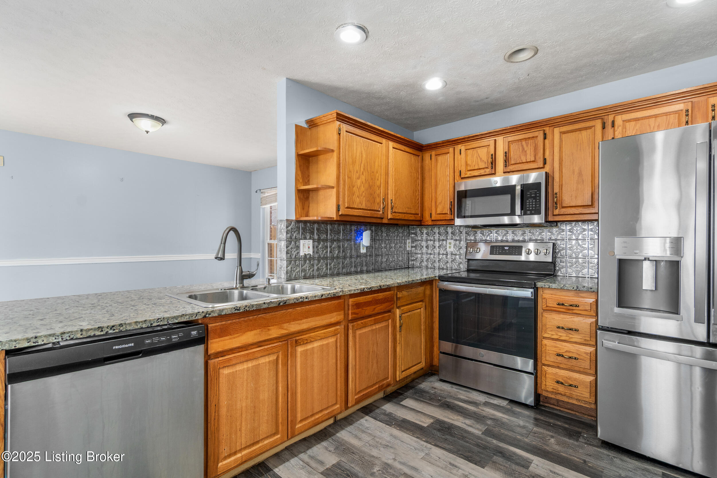 304 Doe Run, Sellersburg, Pennsylvania image 14