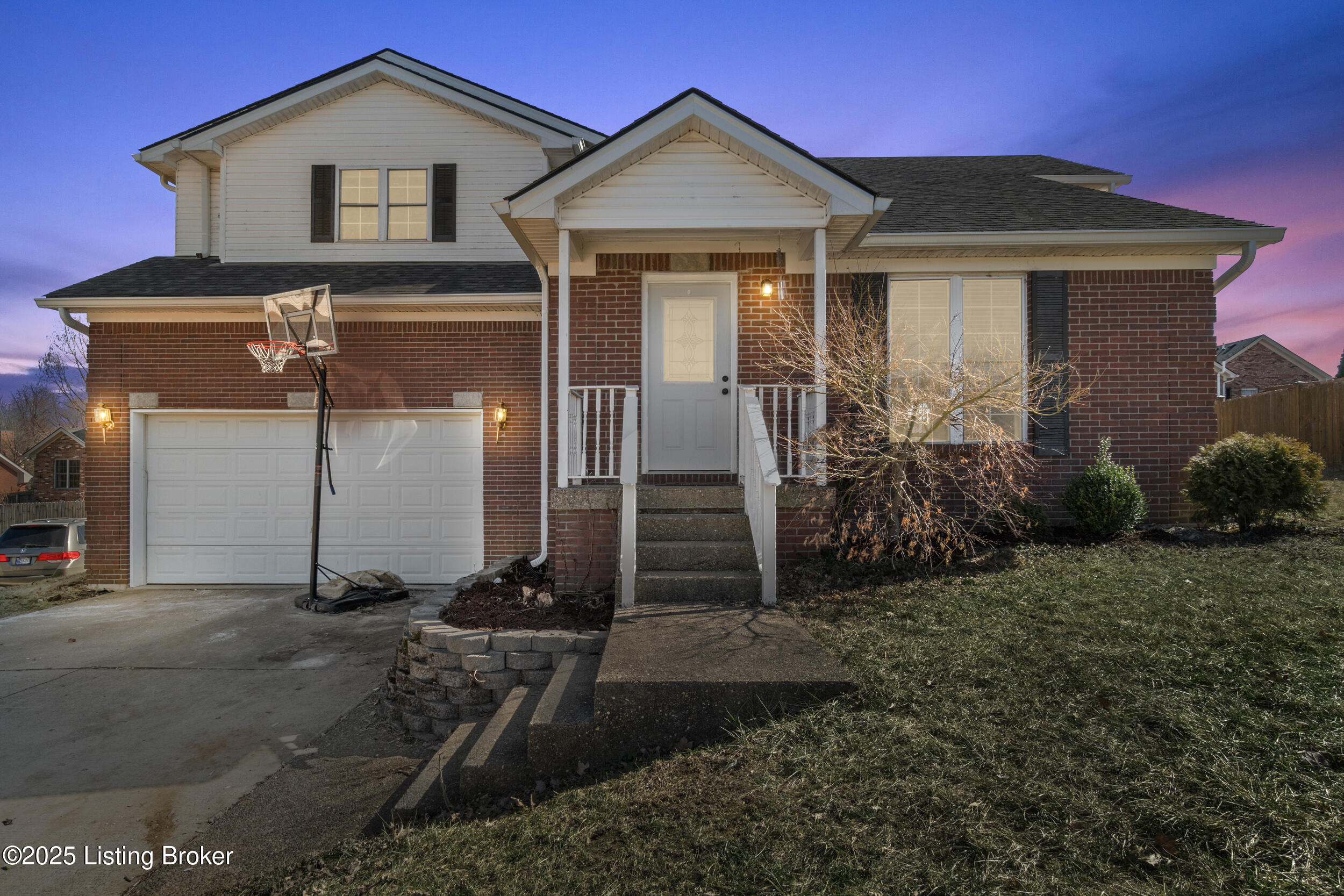 304 Doe Run, Sellersburg, Pennsylvania image 2