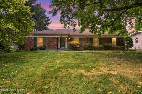 Homes For Sale - 3217 Dundee Rd<br/> Louisville, KY 40205