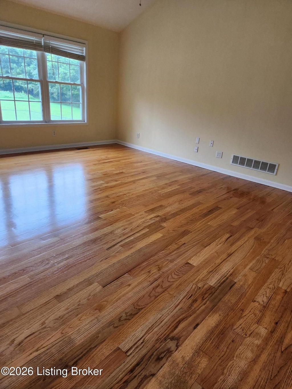 Photo of 2525 Elmburg Rd, Shelbyville, KY 40065 (MLS # 1730089)