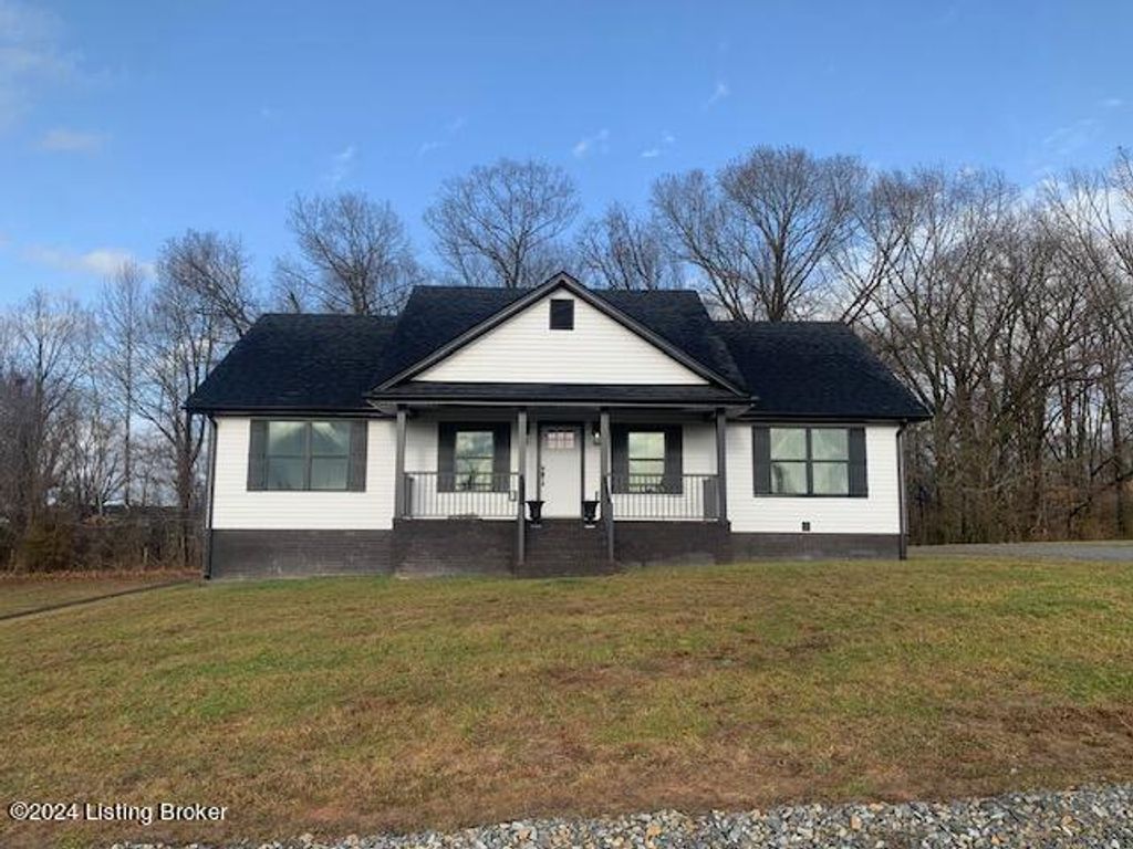 Photo of 468 Sonny Aaron Dr, Jamestown, KY 42629 (MLS # 1717690)