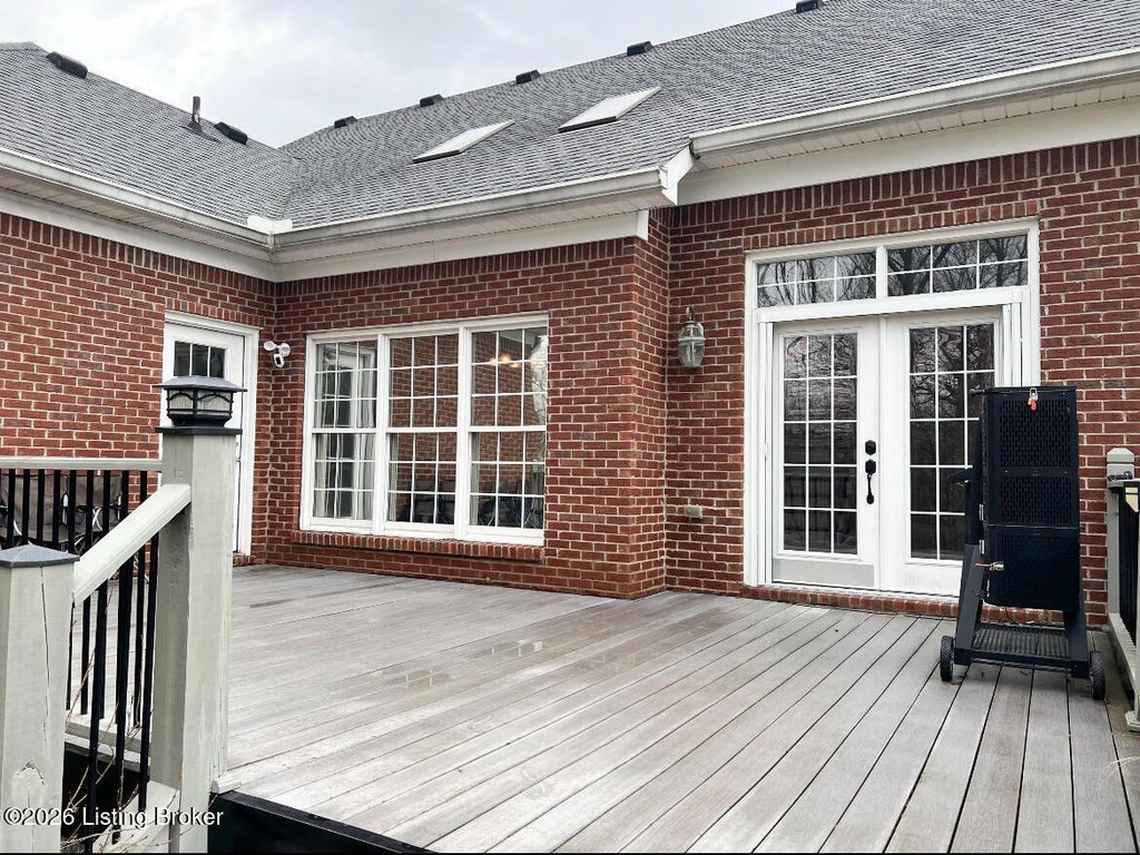 Photo of 300 Woodlawn Dr, Carrollton, KY 41008 (MLS # 1719630)