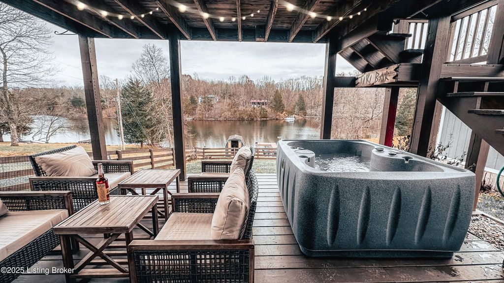 Photo of 1393 Beaver Lake Rd, Lawrenceburg, KY 40342 (MLS # 1704465)