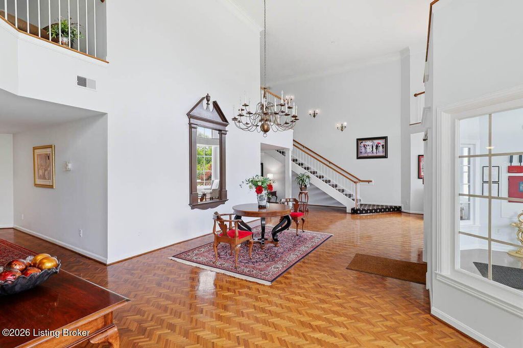 Photo of 8605 Shelbyville Rd #125, Louisville, KY 40222 (MLS # 1718224)