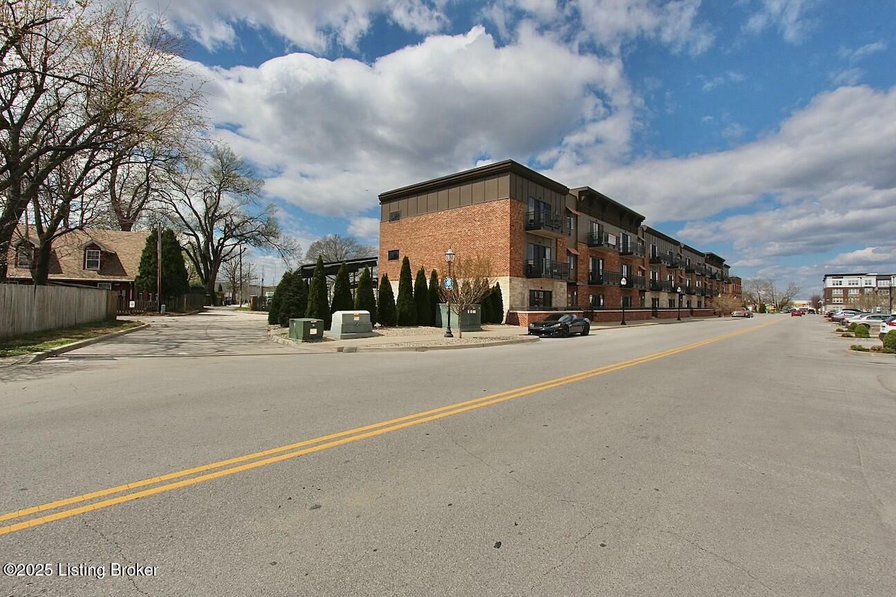 210 Mulberry St #210, Jeffersonville, Indiana image 42