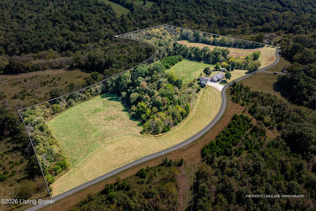Photo of 1104 Long Rd, Lawrenceburg, KY 40342 (MLS # 1730647)