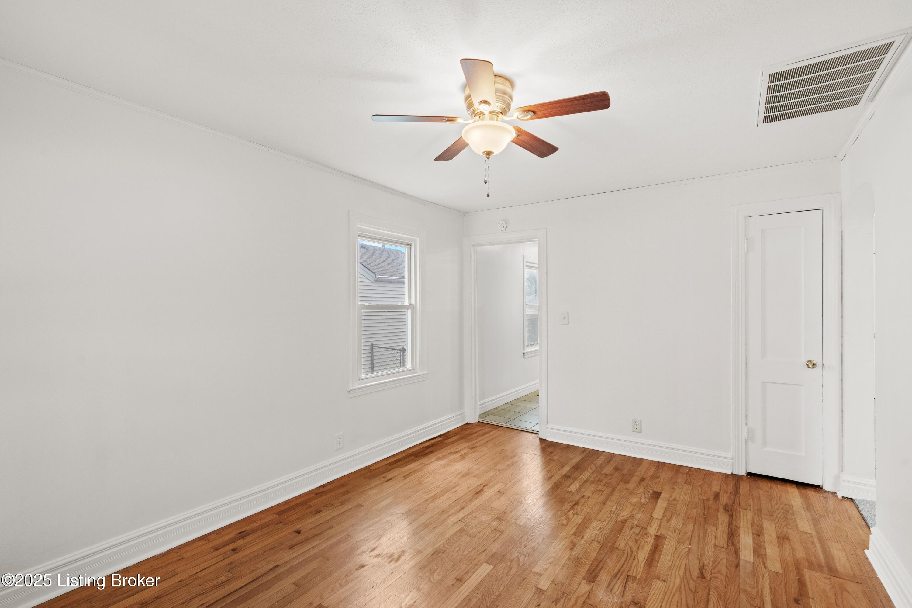 722 Gheens Ave, Louisville, Kentucky image 8