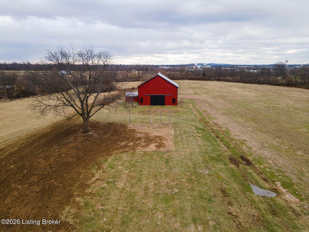 Photo of 382 Eddie Ln #Tract 3, Shelbyville, KY 40065 (MLS # 1707363)