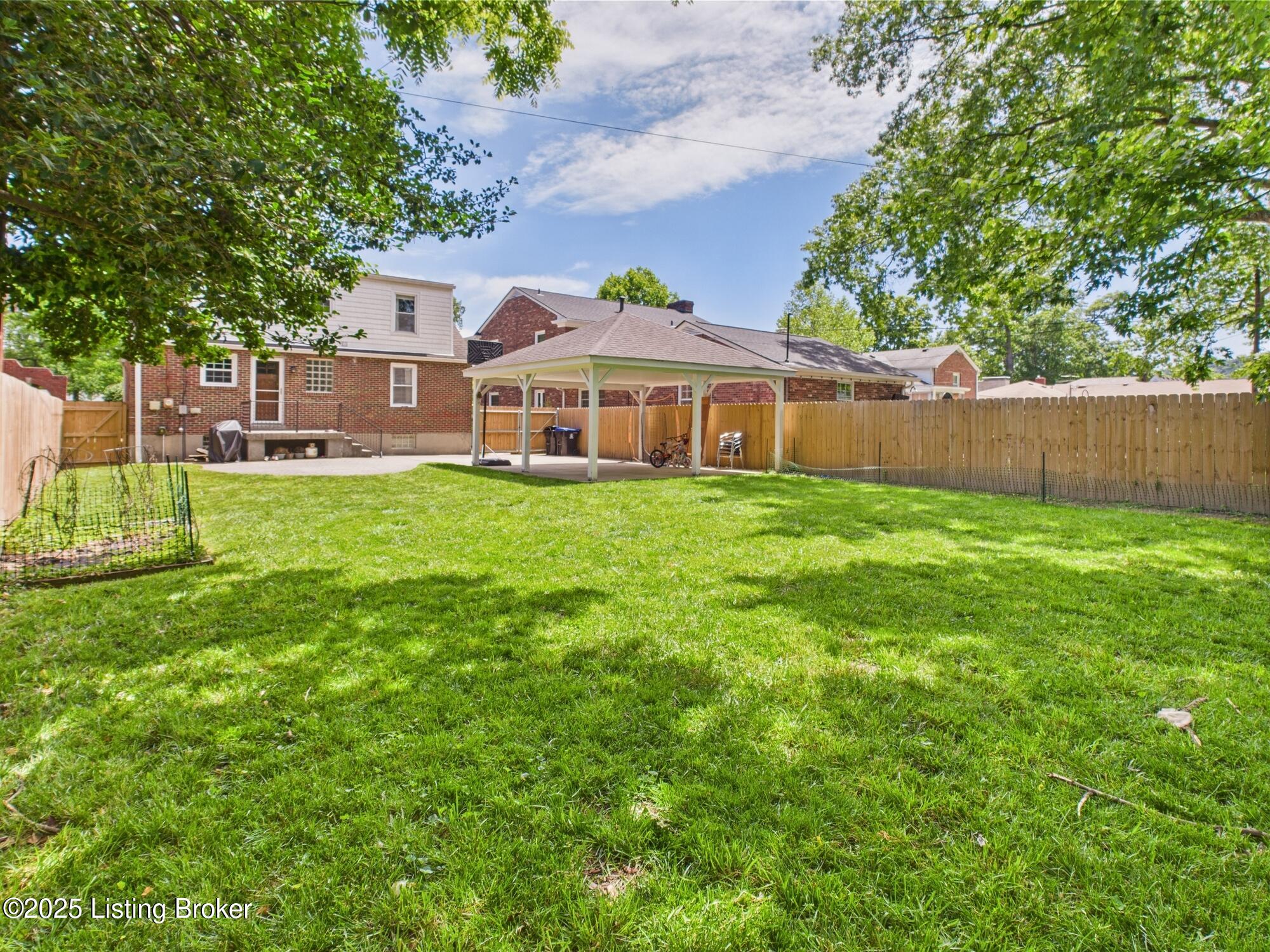 4932 Southern Pkwy, Louisville, Kentucky image 34
