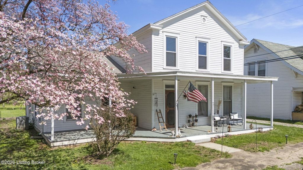 Photo of 505 Union St, Ghent, KY 41045 (MLS # 1712985)