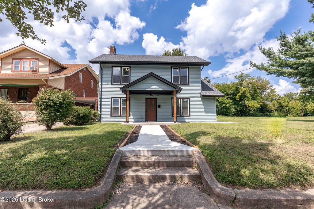 Photo of 1052 CECIL Ave, Louisville, KY 40211 (MLS # 1706847)