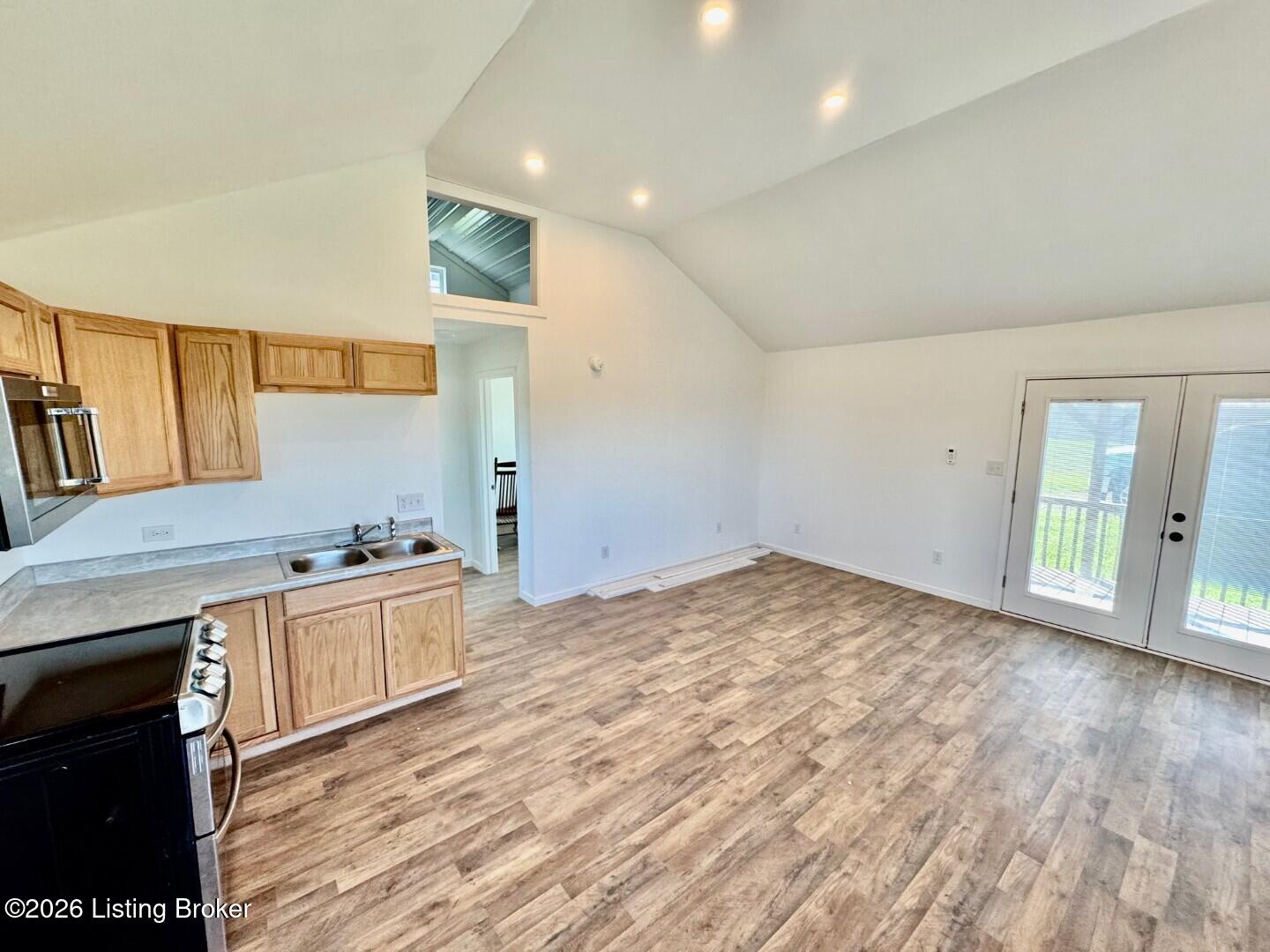 386 Baker Rd