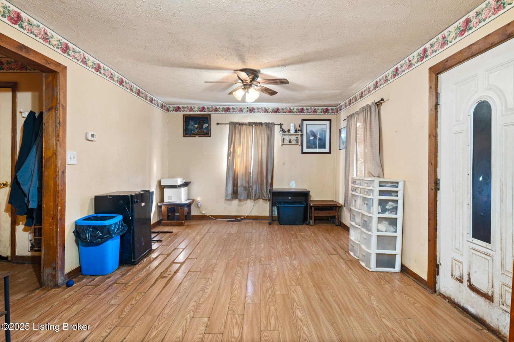 4534 Lake Dreamland Dr, Louisville, Kentucky image 5