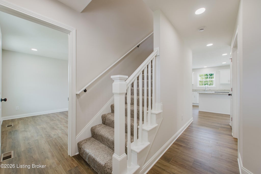 Photo of 109 Valerie Ct, Brandenburg, KY 40108 (MLS # 1729742)