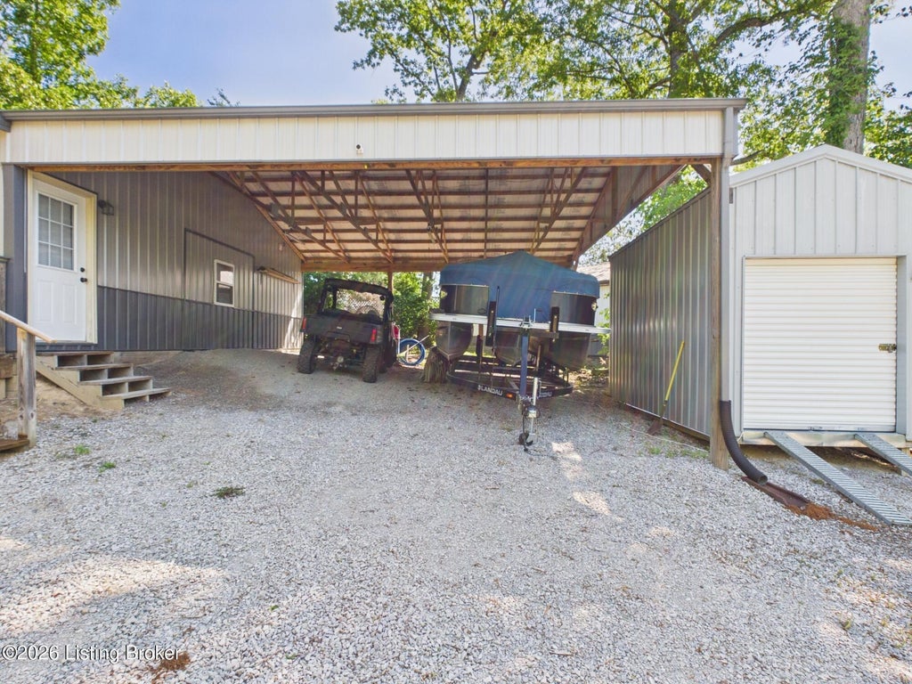 Photo of 1520 Ambassador Loop, Leitchfield, KY 42754 (MLS # 1717239)