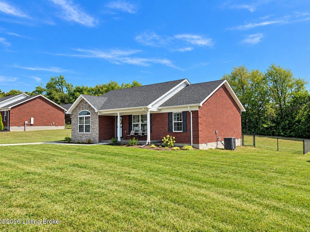 Photo of 123 Iroquois Trail, Bloomfield, KY 40008 (MLS # 1730929)