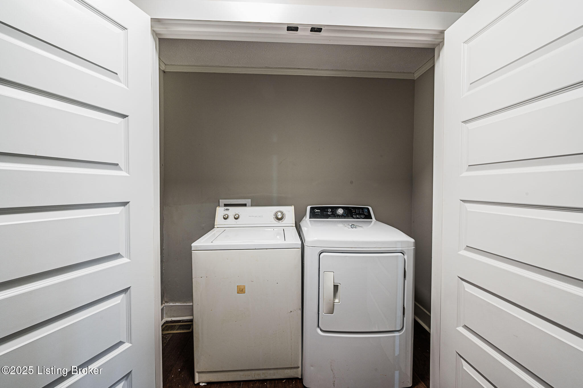 426 College St, Greenville, Kentucky image 20
