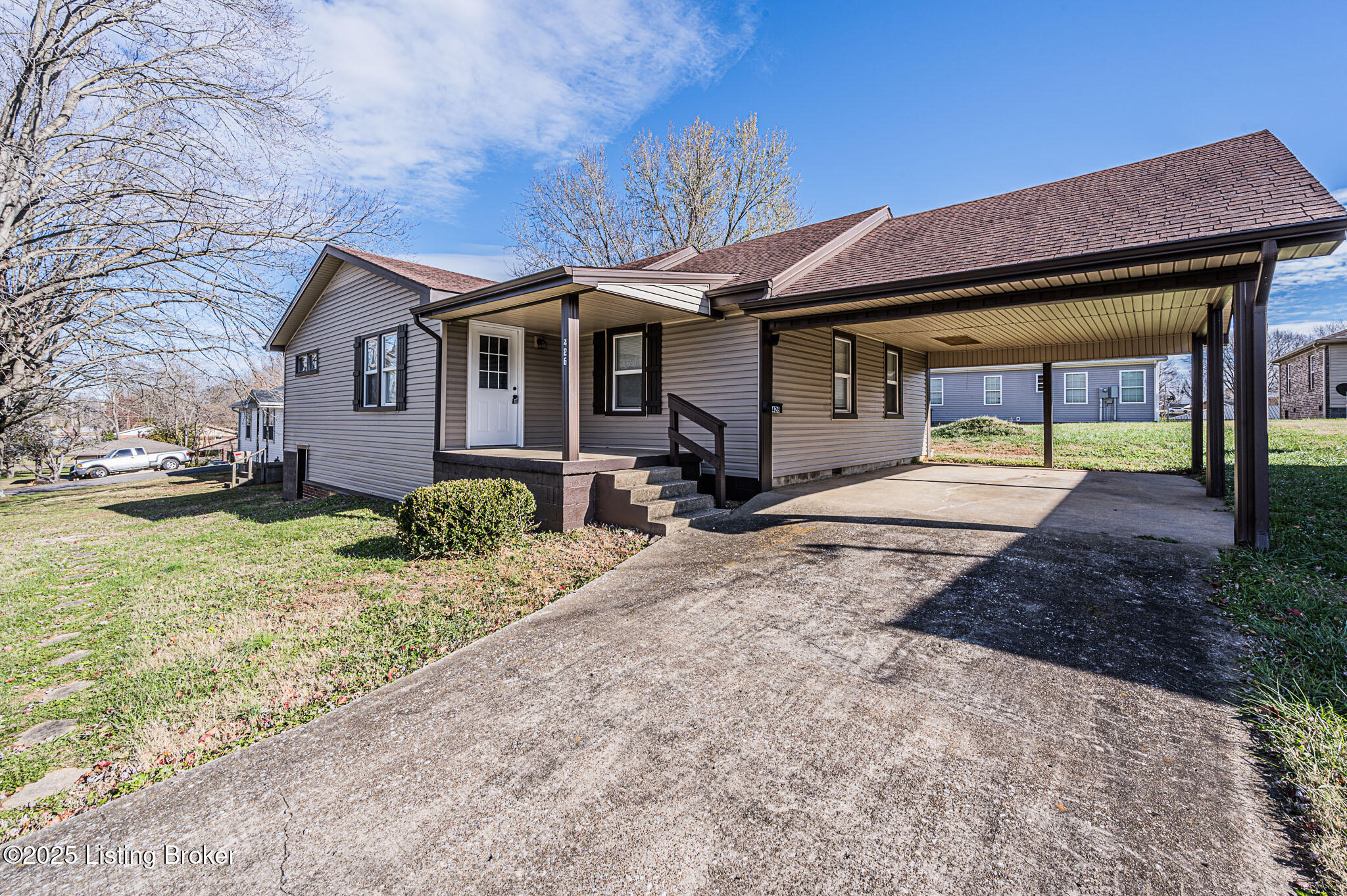 426 College St, Greenville, Kentucky image 3