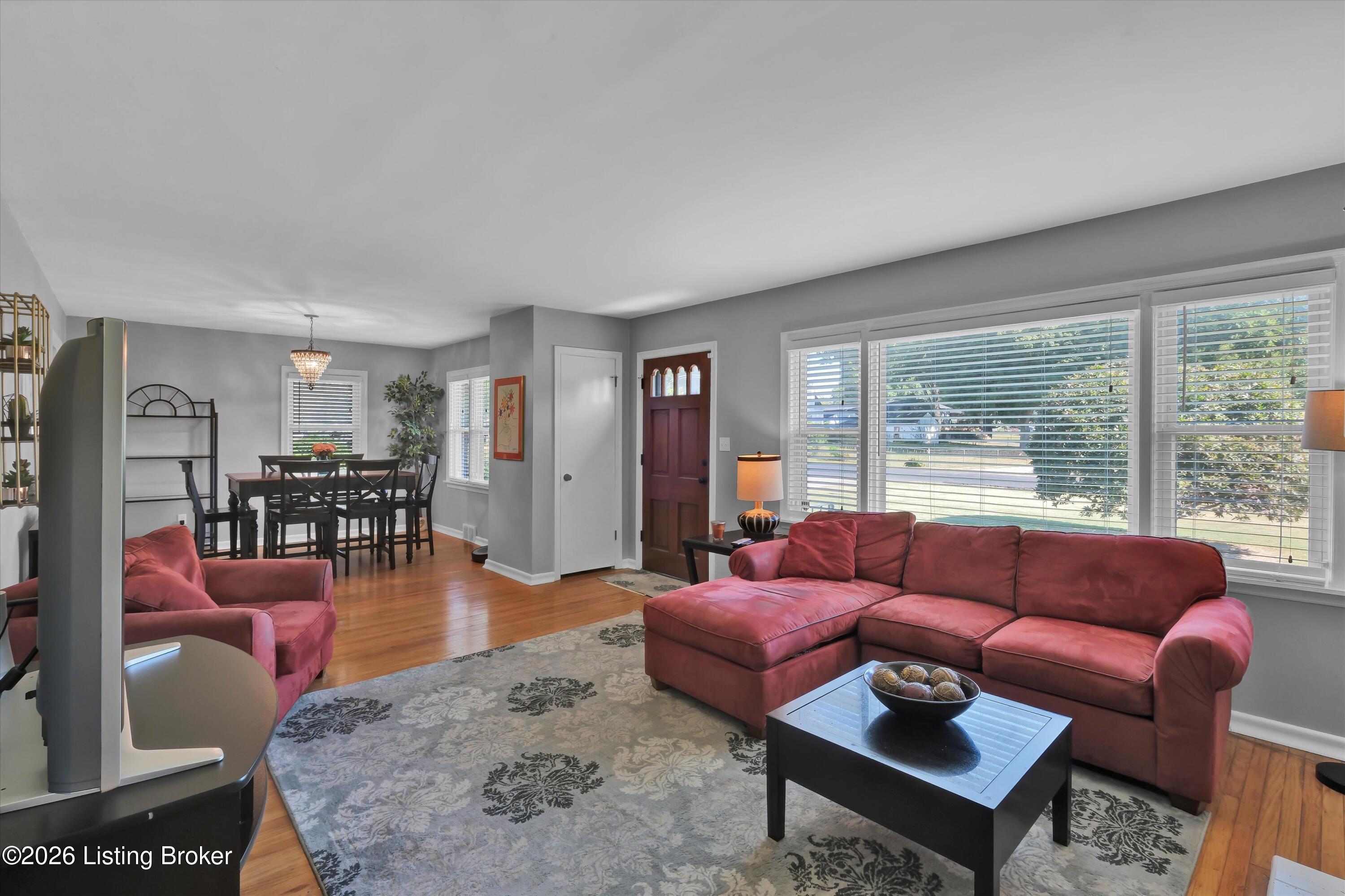 2902 Cambridge Rd