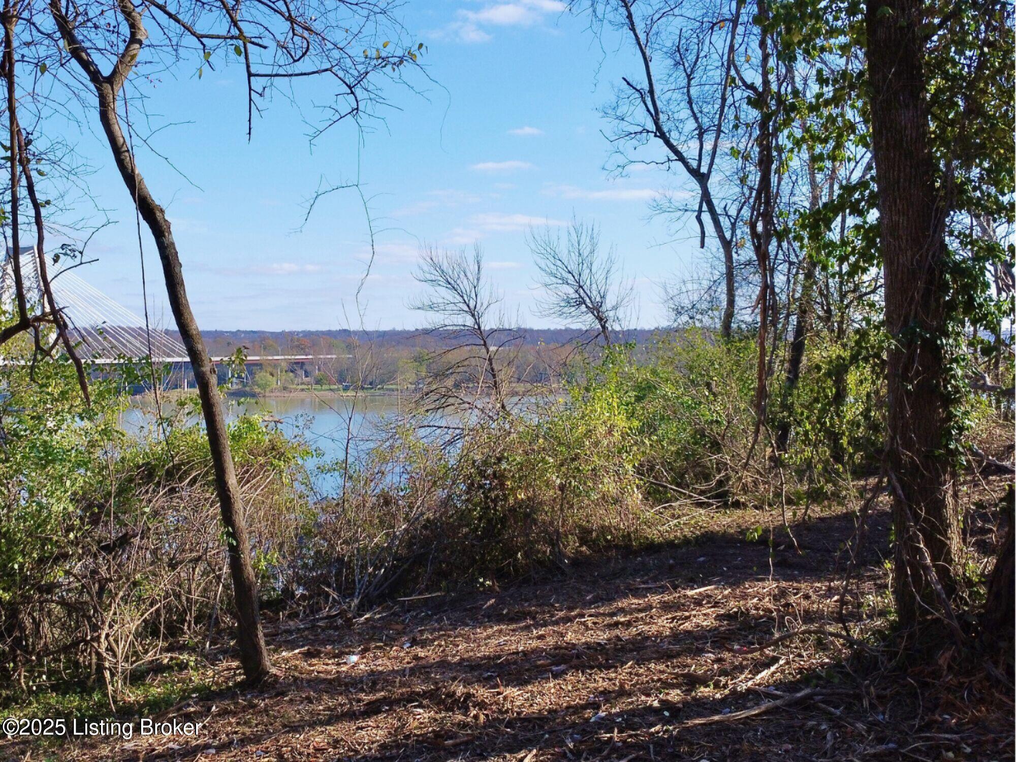 Upper River Rd., Jeffersonville, Indiana image 40