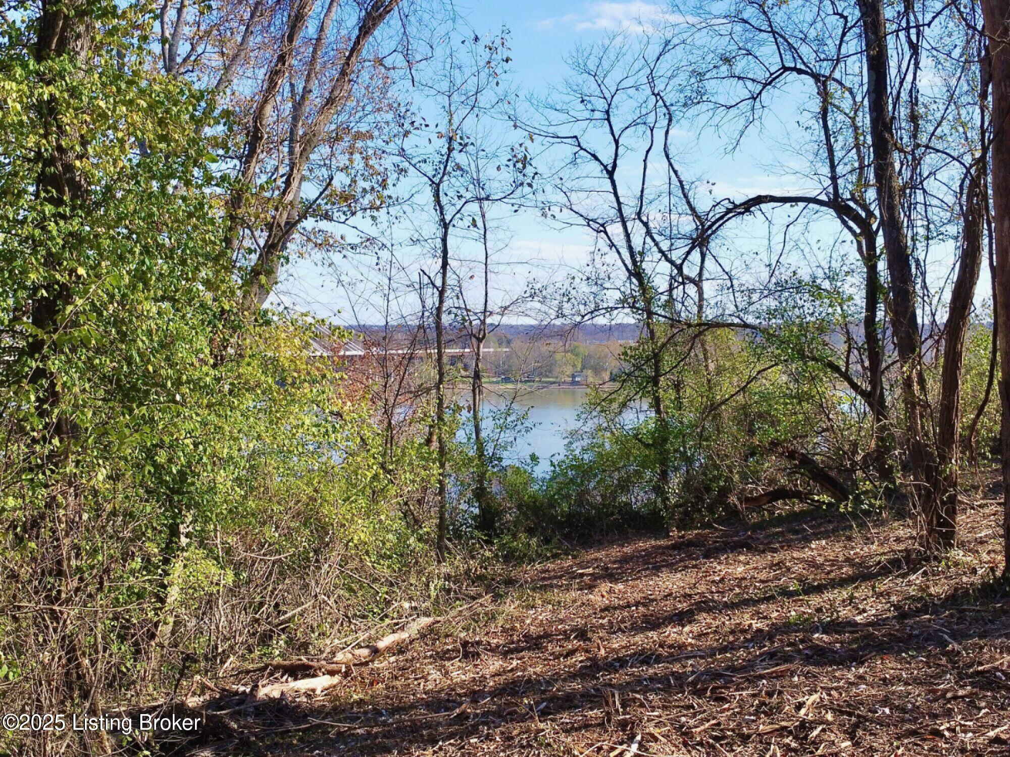 Upper River Rd., Jeffersonville, Indiana image 43