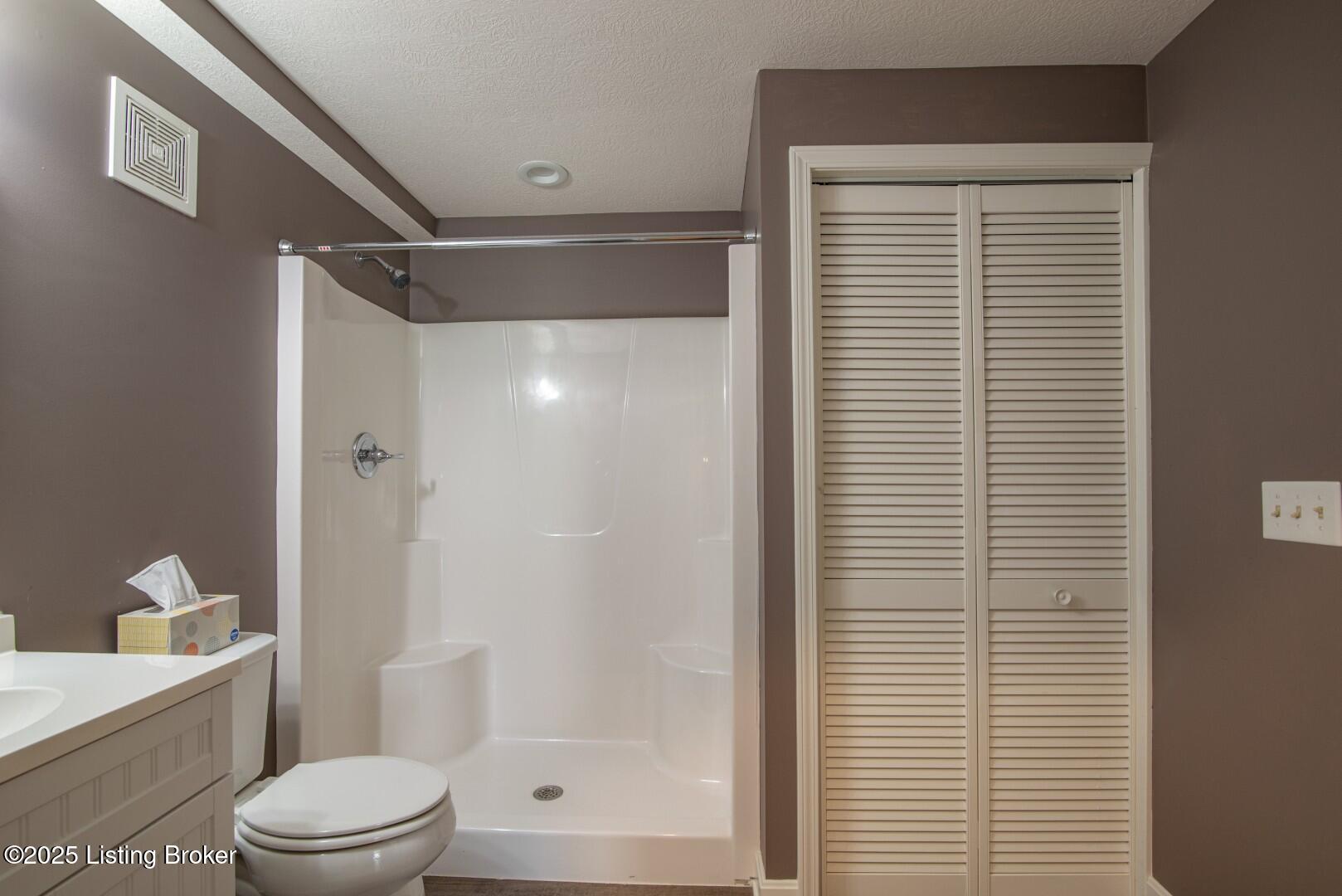 1500 Oxford Ct, Elizabethtown, Kentucky image 37