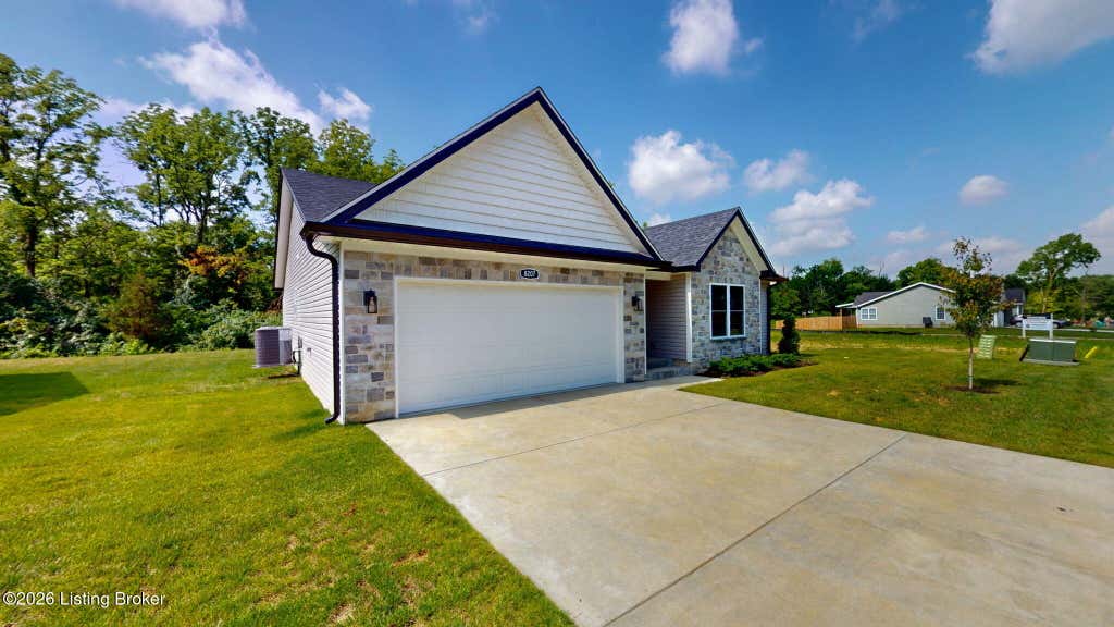 Photo of 8207 Roseborough Rd, Louisville, KY 40228 (MLS # 1722380)