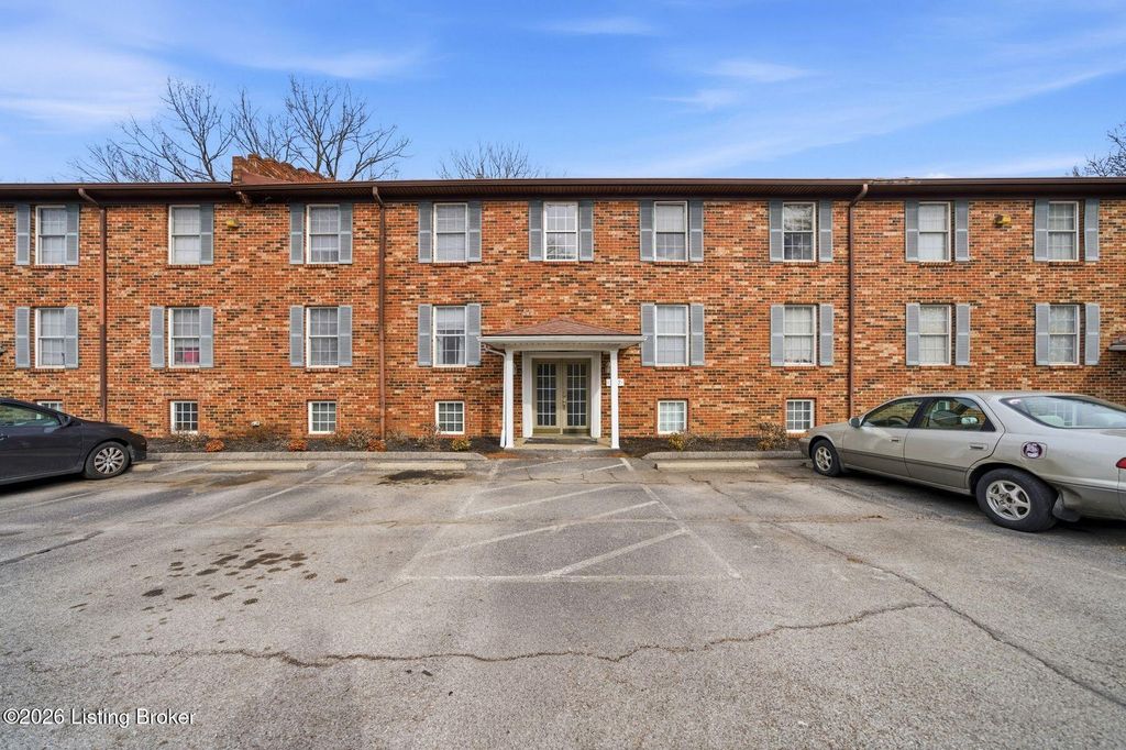 Photo of 737 N Hite Ave #3, Louisville, KY 40206 (MLS # 1709986)