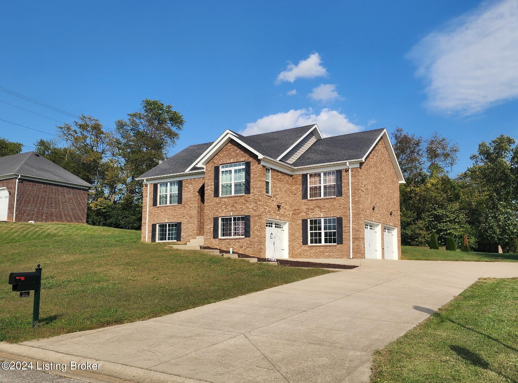 201 S Howard St, Bardstown, Kentucky image 16