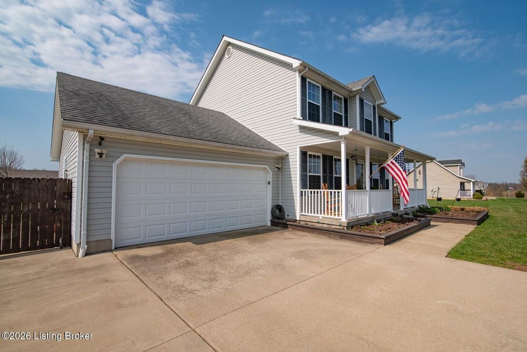 Photo of 84 Collinbrook Dr, Rineyville, KY 40162 (MLS # 1712741)