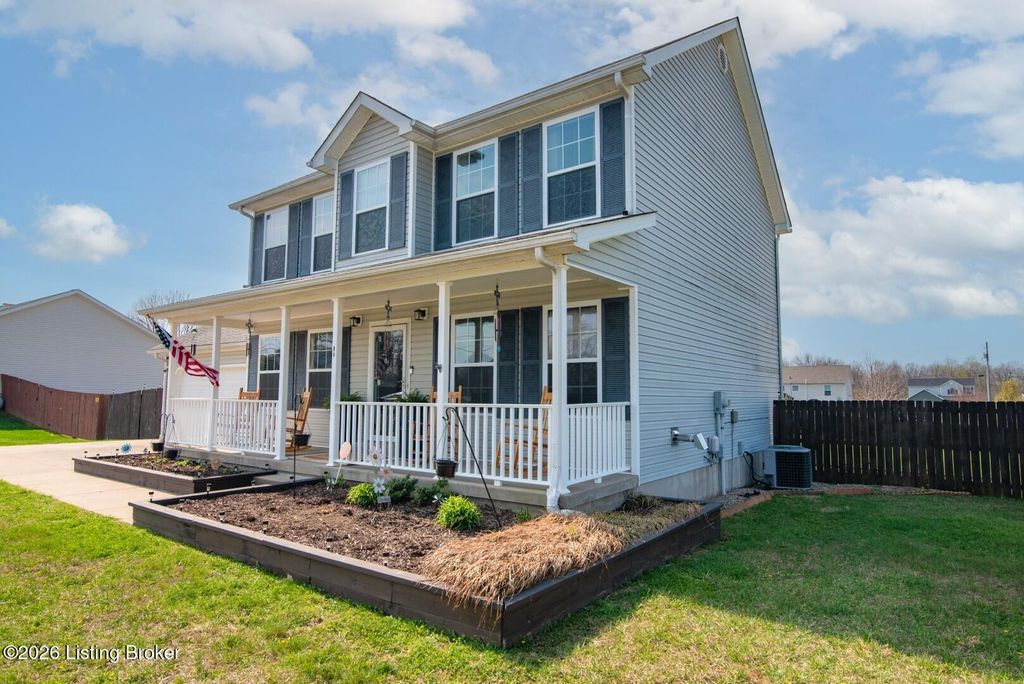 Photo of 84 Collinbrook Dr, Rineyville, KY 40162 (MLS # 1712741)