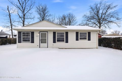 Photo of 5202 Bonita Ln, Louisville, KY 40213 (MLS # 1708247)