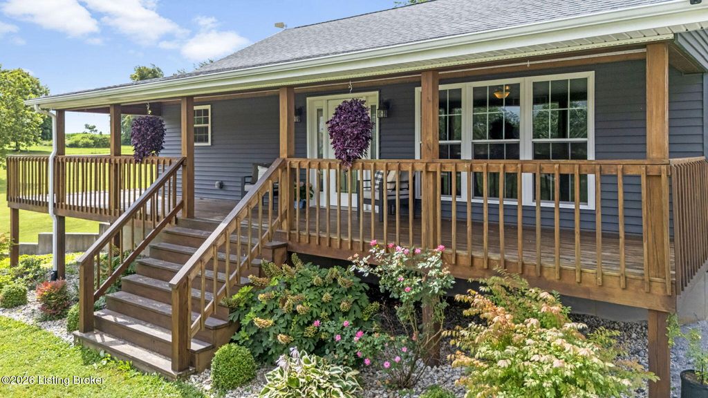 Photo of 145 Palmyra Rd, Bedford, KY 40006 (MLS # 1723288)