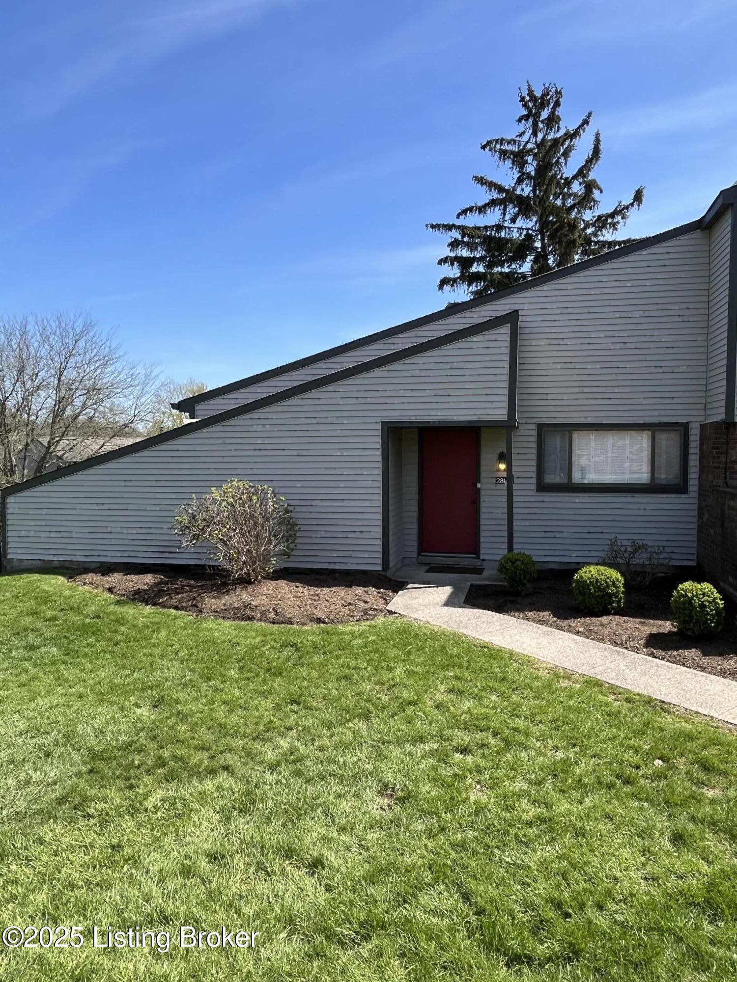 2814 Dry Ridge Ct, Villa Hills, Kentucky image 1