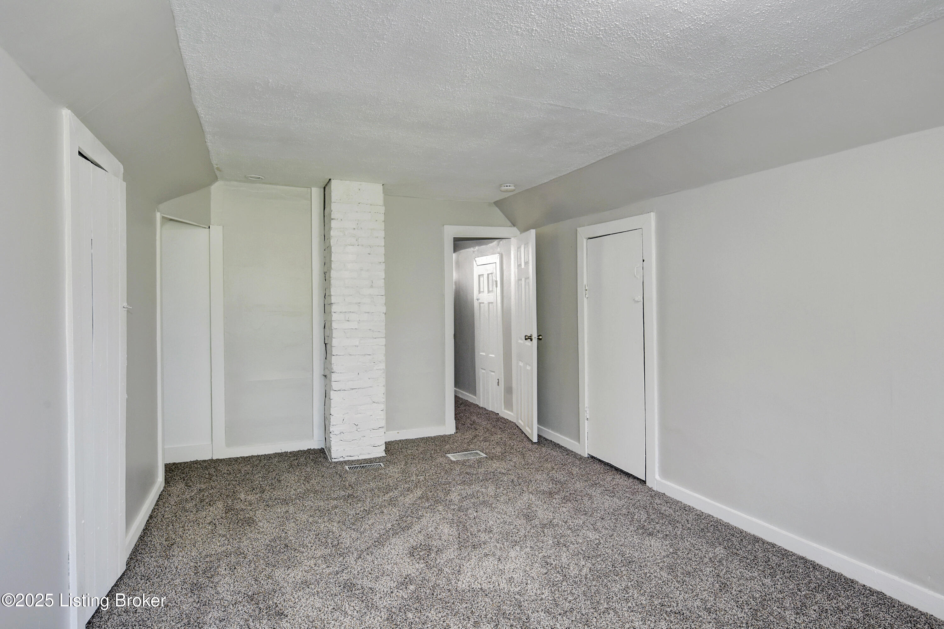 1229 Bates Ave, Louisville, Kentucky image 24