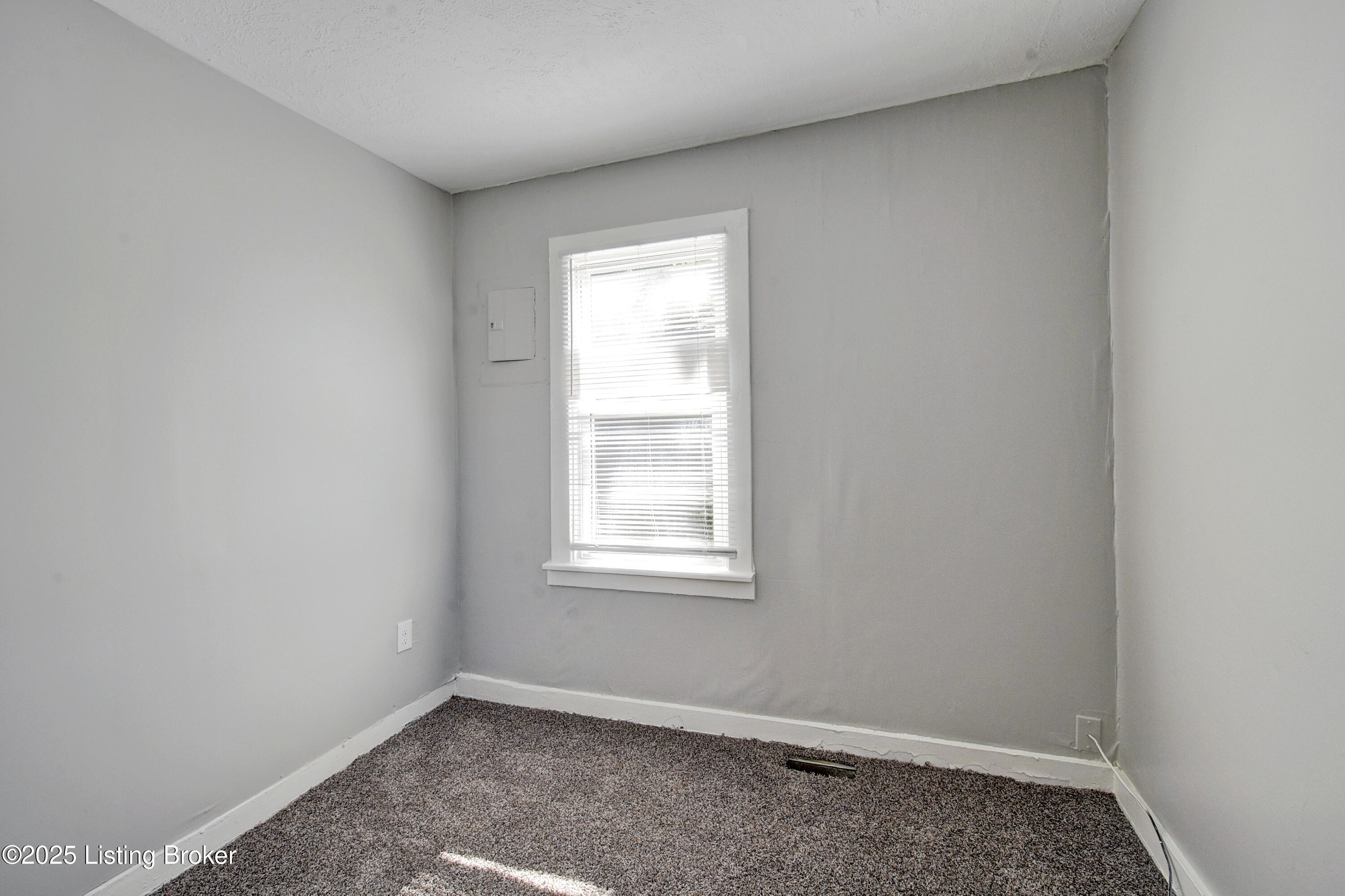 1229 Bates Ave, Louisville, Kentucky image 12